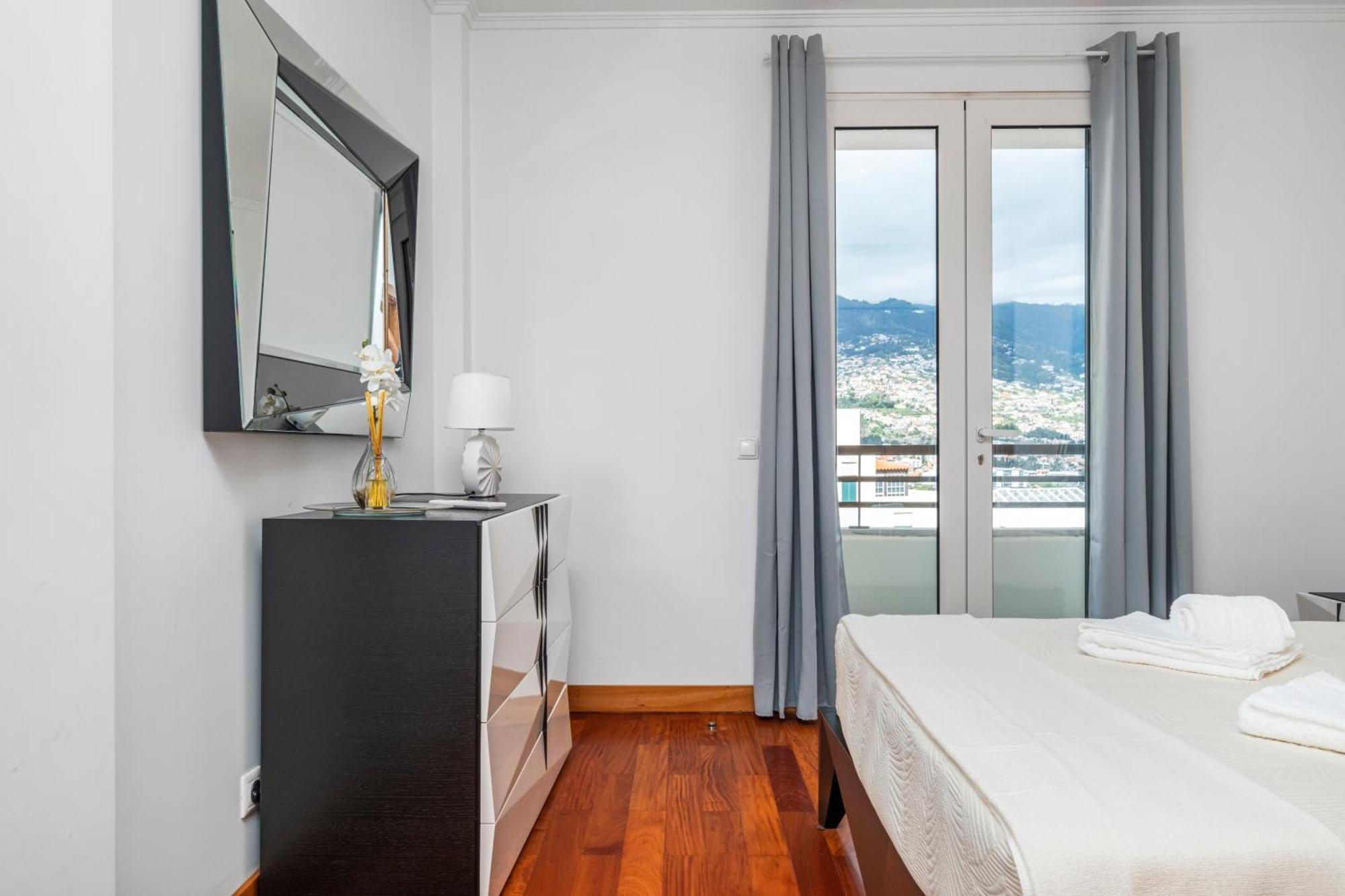 Sun Hills Panoramic Views Vila Funchal  Exterior foto